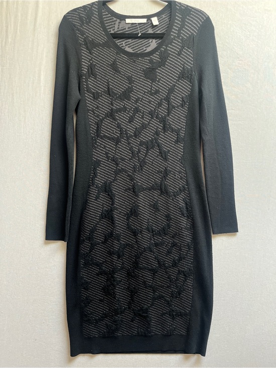 Boss Dresses & Skirts - Hugo Boss wool knit long sleeve crewneck sweater dress Sz M